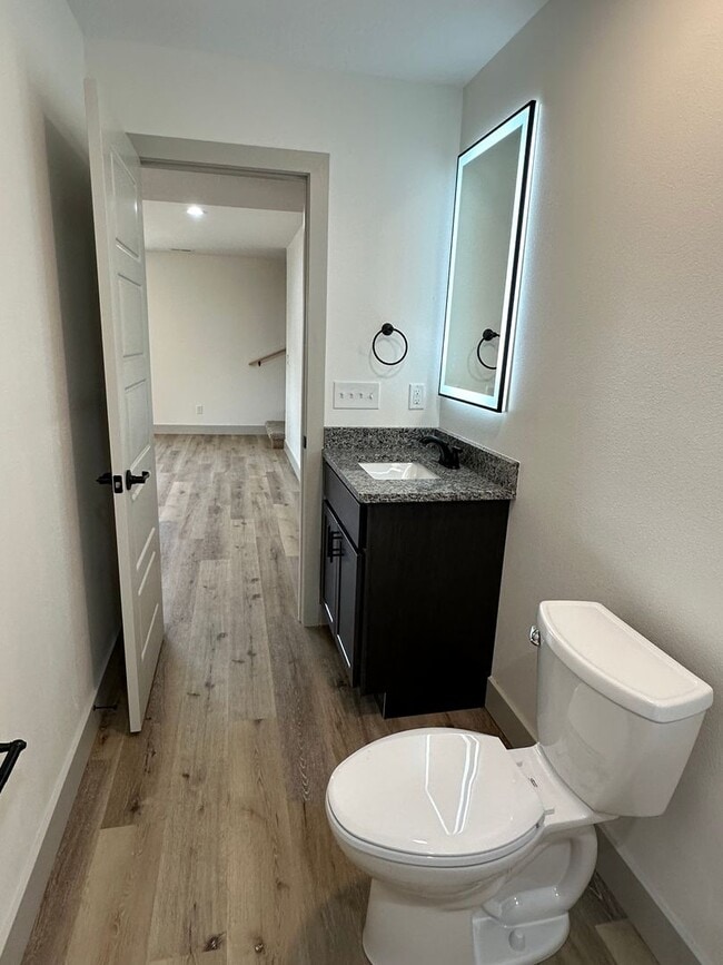 Building Photo - NEW CONSTRUCTION 5 Bed 3 Bath w/ Walk Out ...