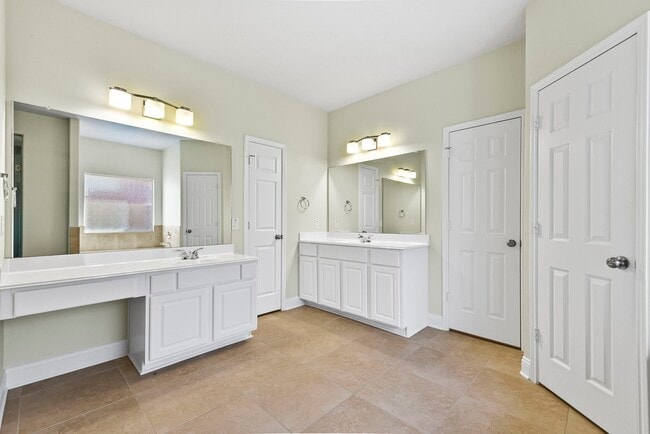 Building Photo - 2806 Shadow Canyon Ln