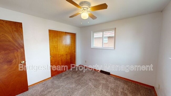 Building Photo - 1307 Heatherdale Ave