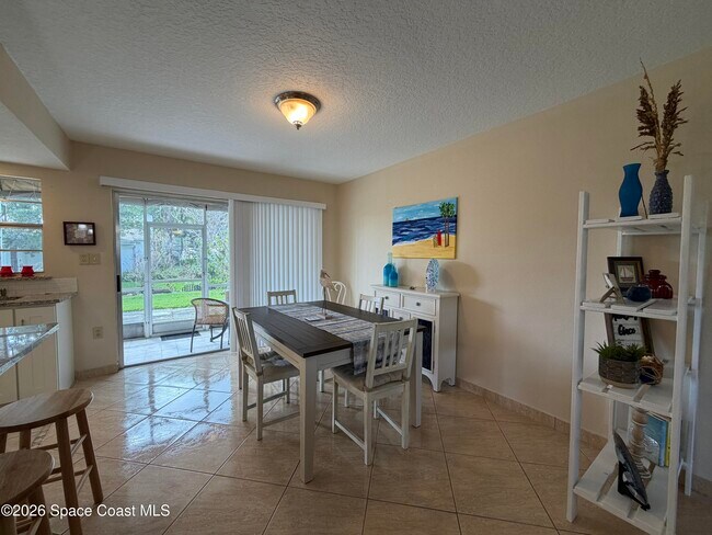 Building Photo - 436 Blue Jay Ln