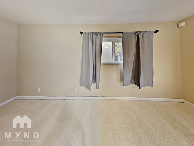 Building Photo - 2700 18th St