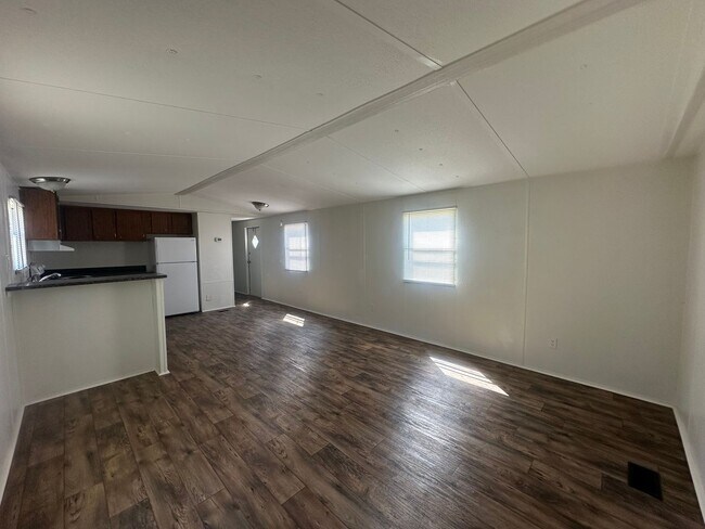 Building Photo - 134 Littleton St