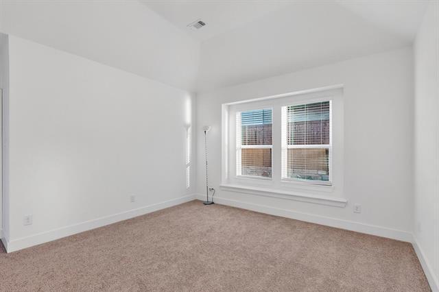 Building Photo - 1232 Newport St