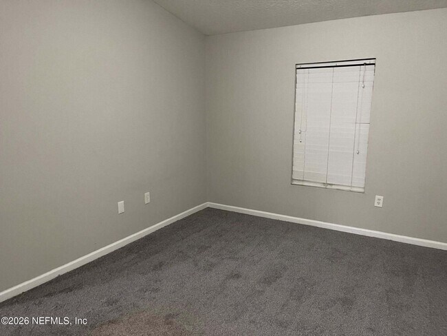 Building Photo - 7920 Merrill Rd