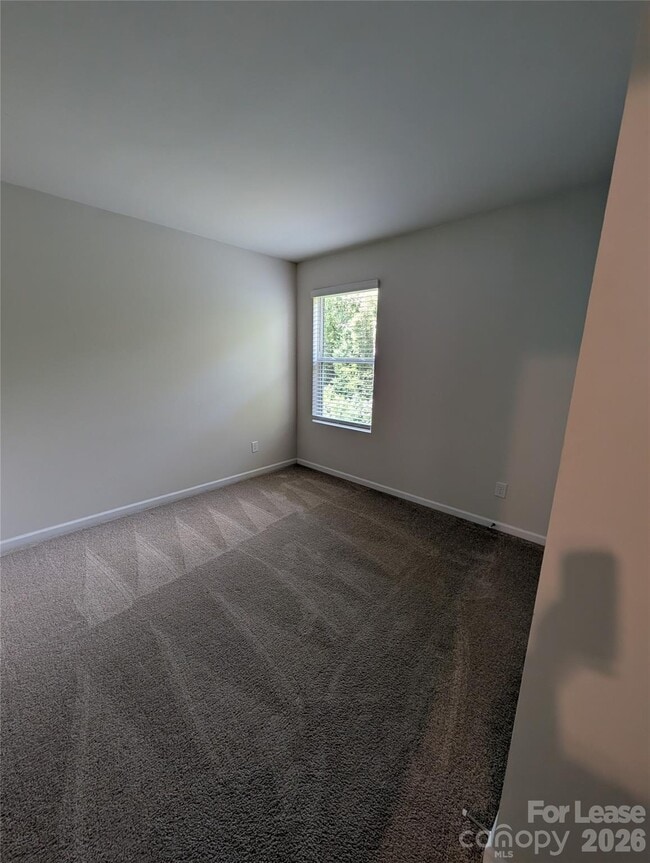 Building Photo - 152 Pumice Dr