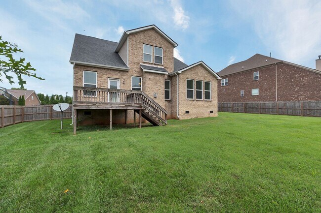 Building Photo - 1060 Harvey Springs Dr