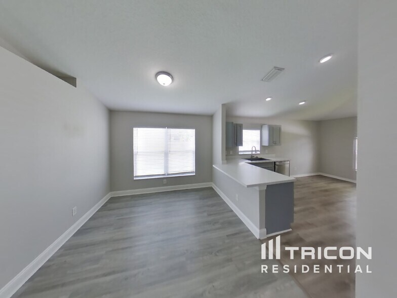 Building Photo - 3455 Clover Blossom Cir