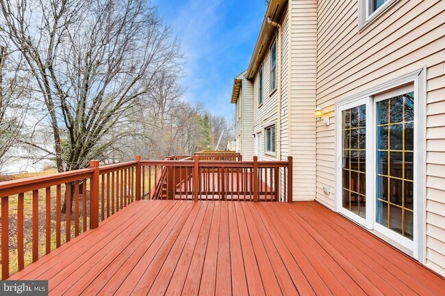 Building Photo - 14100 Oakpointe Dr