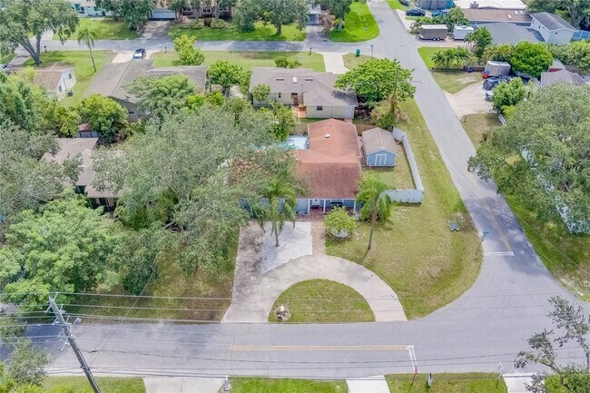 Building Photo - 10842 61st Ave