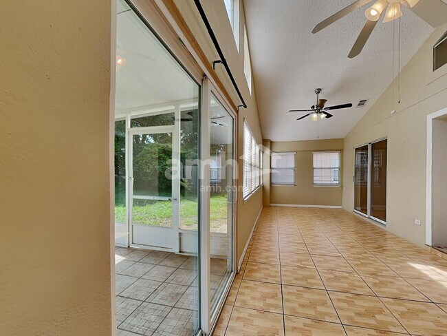 Building Photo - 1718 Westminster Trl