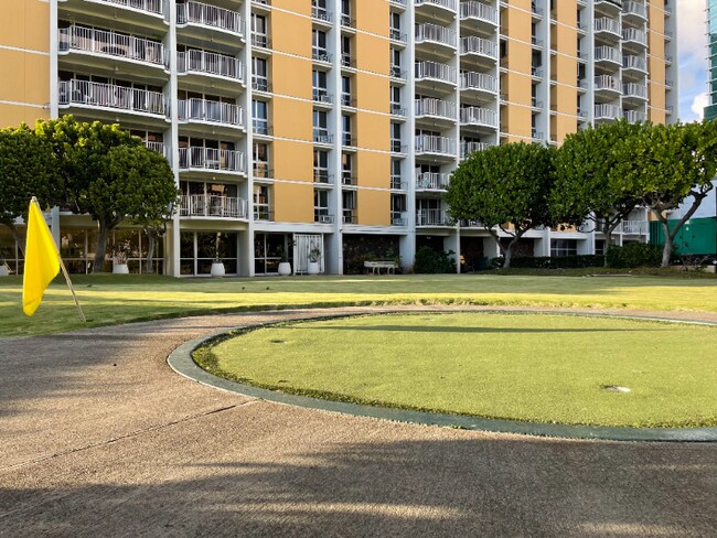 Building Photo - 1350 Ala Moana Blvd