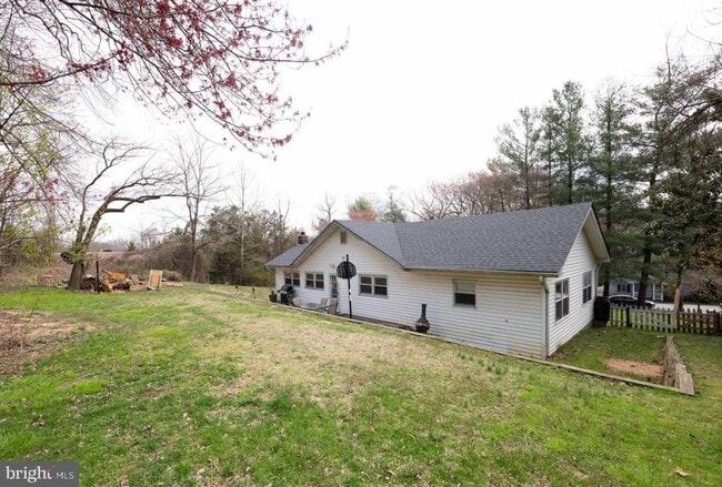 Building Photo - 6420 Telegraph Rd