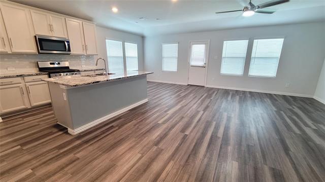 Building Photo - 263 Sunshine Ln