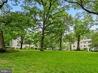 Building Photo - 708 S Arlington Mill Dr