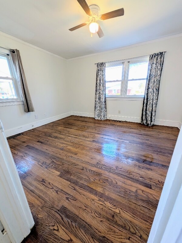 Building Photo - 2614 Tryon Dr