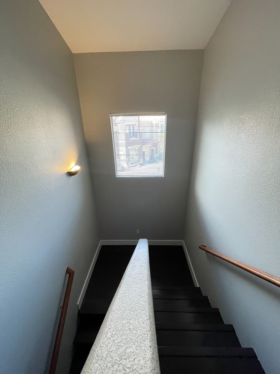 Building Photo - 329 Fountain Crossing Ln