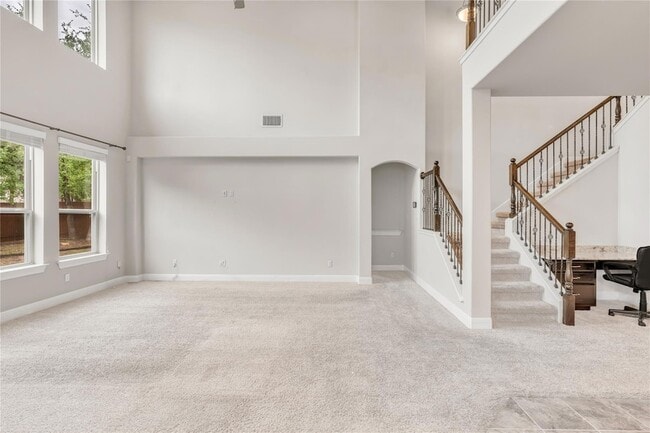 Building Photo - 5300 Cipriano Dr