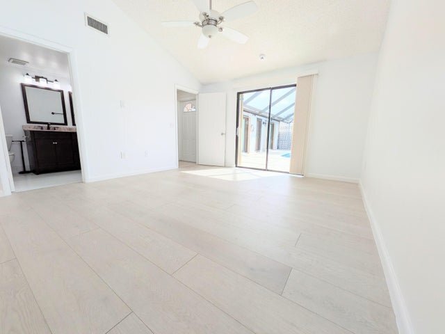 Building Photo - 9975 Boca Gardens Trail