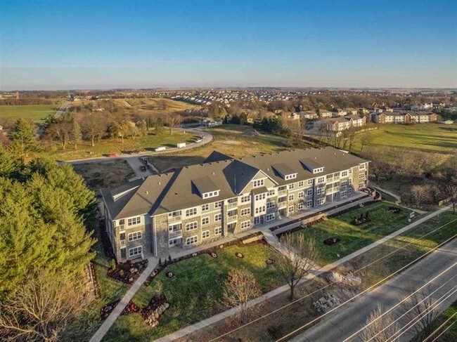 Primary Photo - LUXURY CONDO - AVAILABLE NOW - MOVE IN PROMO