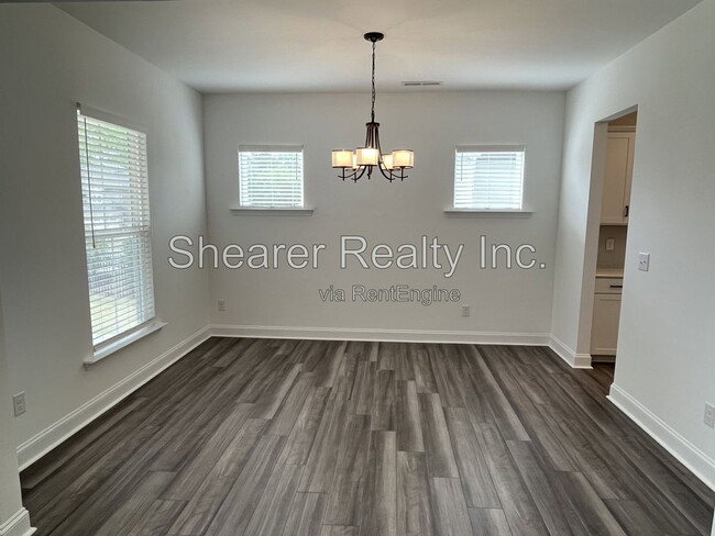 Building Photo - 616 Southstone Dr