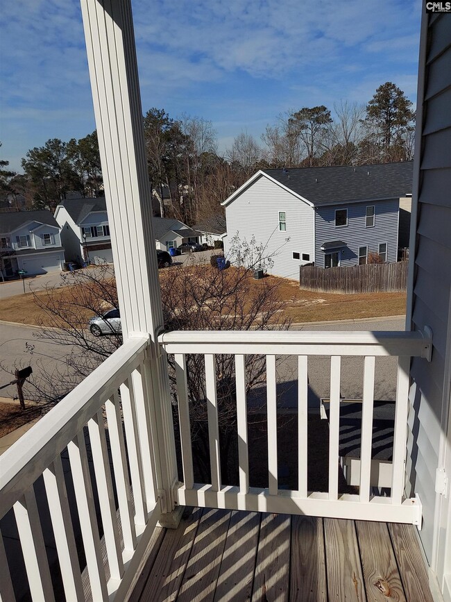 Building Photo - 203 Eagle Park Dr