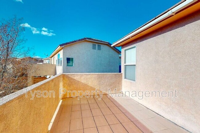 Building Photo - 1375 Peppoli Loop SE