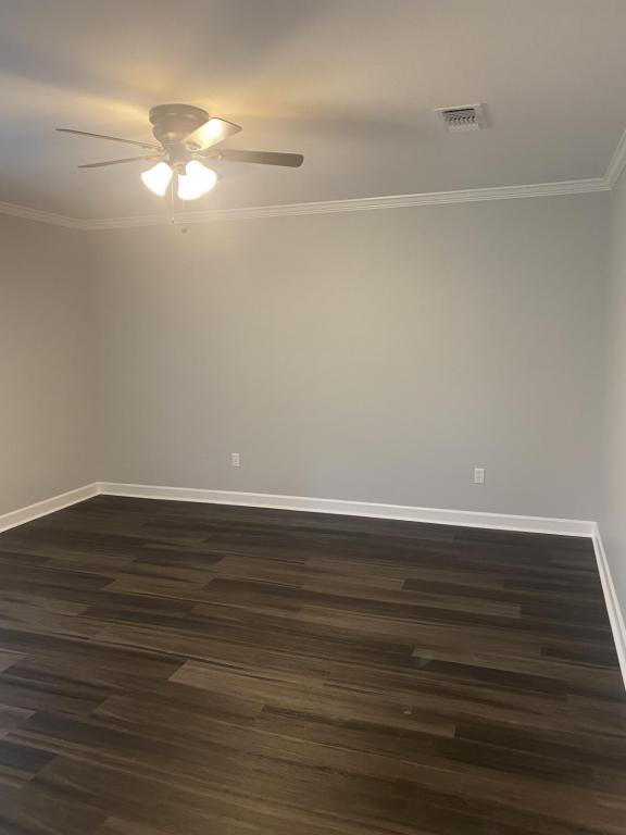 Building Photo - 40216 Hendrix Lane