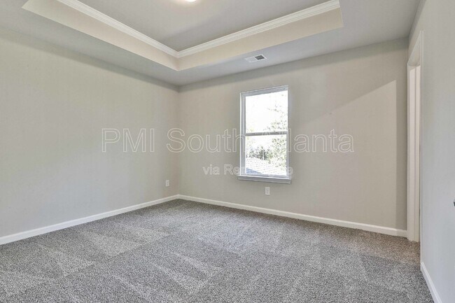 Building Photo - 10 Singletree