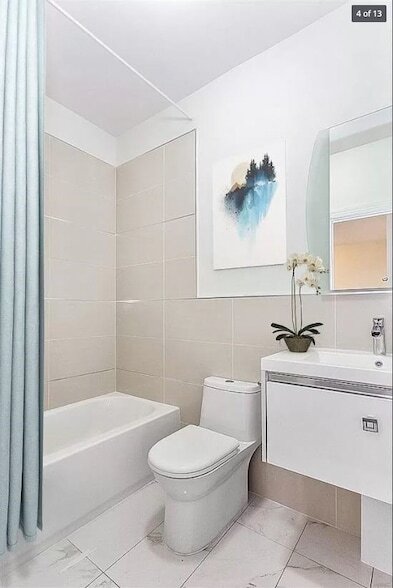 Building Photo - 144 Fulton Ave