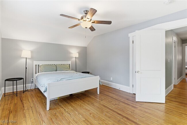 Building Photo - 2728 Euclid Heights Blvd