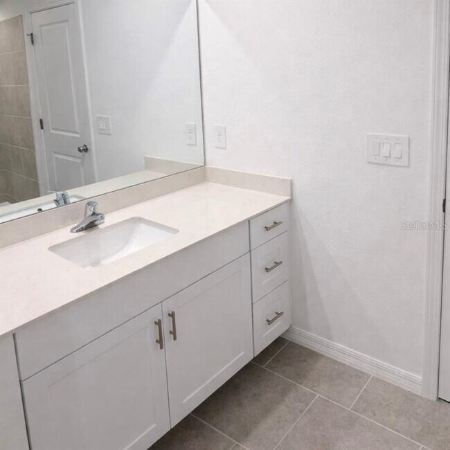 Building Photo - 11815 Cloverly Ln