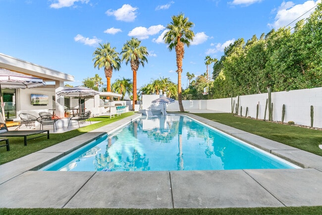 Building Photo - 72827 Bursera Way