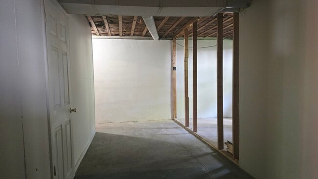 Building Photo - 67 Joyner Ave