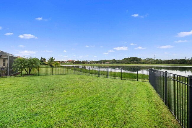Building Photo - Beautiful Home in Alva 3 bedrooms 2 baths ...