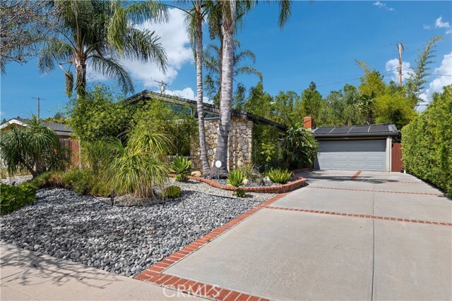 Building Photo - 16439 Kingsbury St