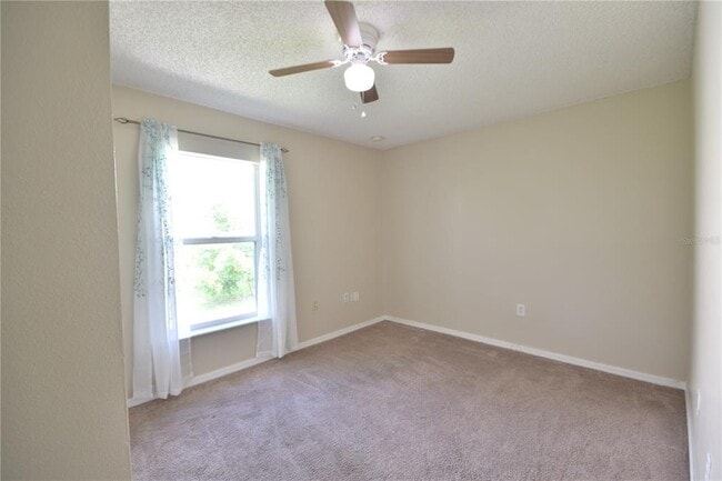 Building Photo - 1006 Fox Trail Ave