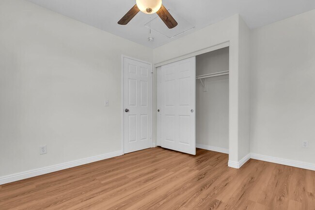 Building Photo - 8798 Nozay Ln