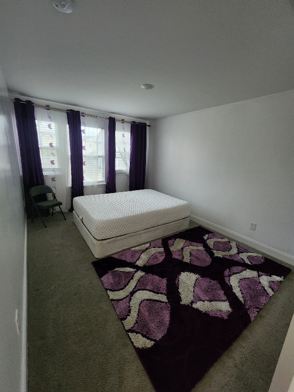 Building Photo - 9252 Thomason Trail