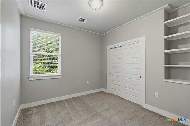 Building Photo - 12221 Cottage Promenade Ct