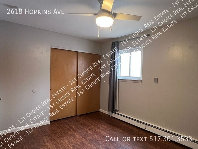 Building Photo - 2618 Hopkins Ave