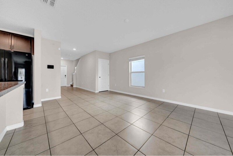 Building Photo - 7512 Samuel Ivy Dr