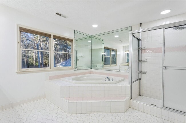 Building Photo - Quiet Coastal VA Yorktown Rental Near Bases