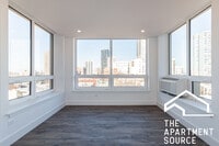 Building Photo - 941 W Carmen Ave