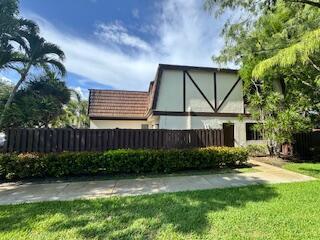 Building Photo - 144 Weybridge Cir