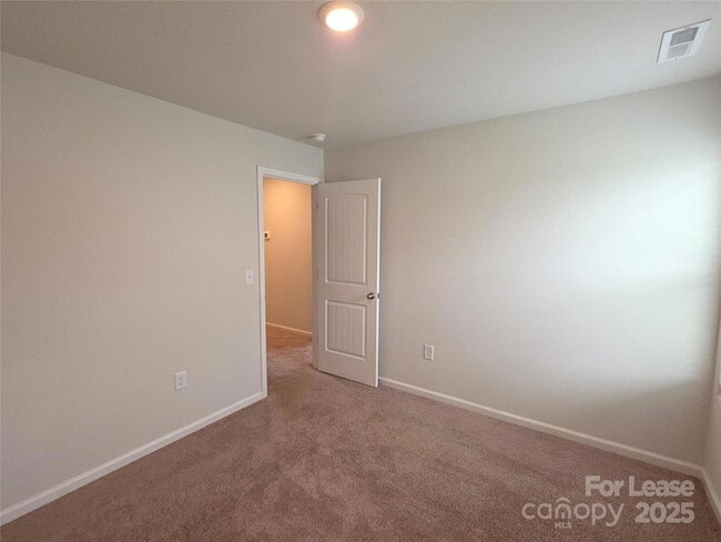 Building Photo - 1513 Nia Rd