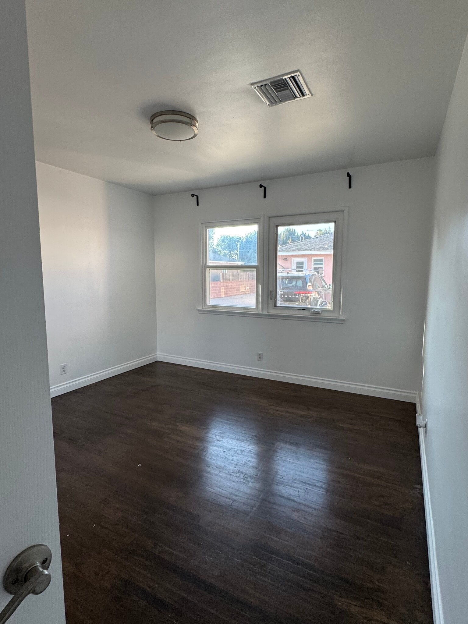 Bedroom - 4306 W 101st St