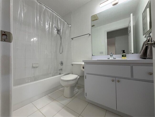 Building Photo - 2723 W Arch St