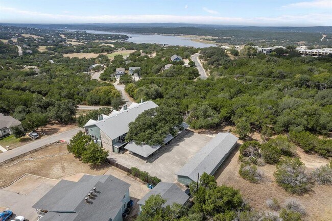 Building Photo - 20802 Bonanza St