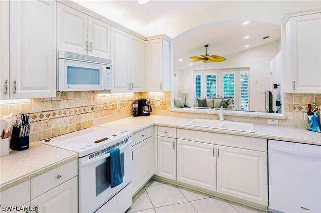 Building Photo - 1376 Areca Cove