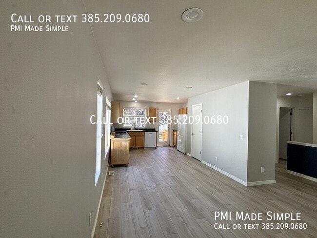 Building Photo - 291 W 1430 N
